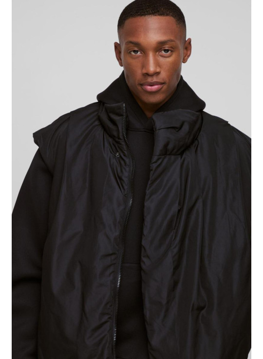 Чорний безрукавний жилет із м’якою підкладкою