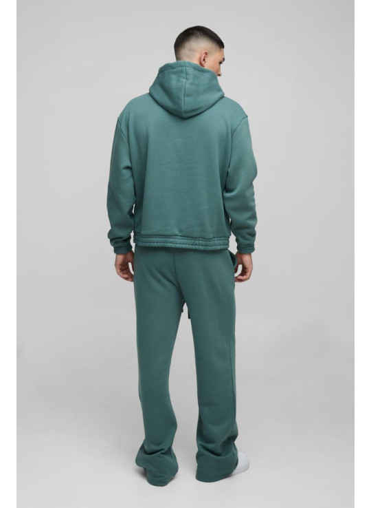 Величезний спортивний костюм з капюшоном і гумовим бейджем