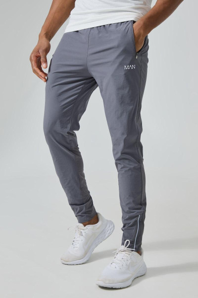 Man Active Gym Light Weight Jogger