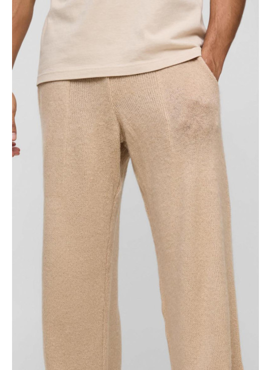 Легкий в'язаний джоггер