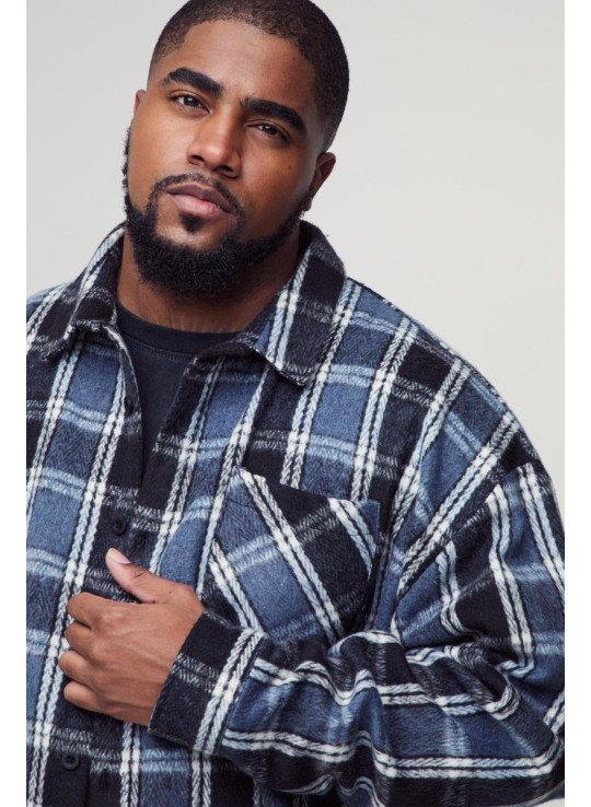 Верхня сорочка в клітинку з квадратним поділом