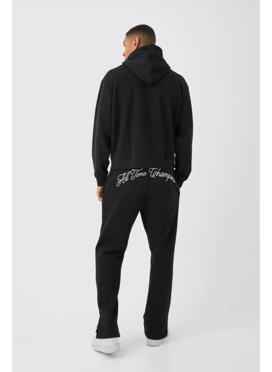 Величезний чоловічий спортивний костюм із розрізаним поділом