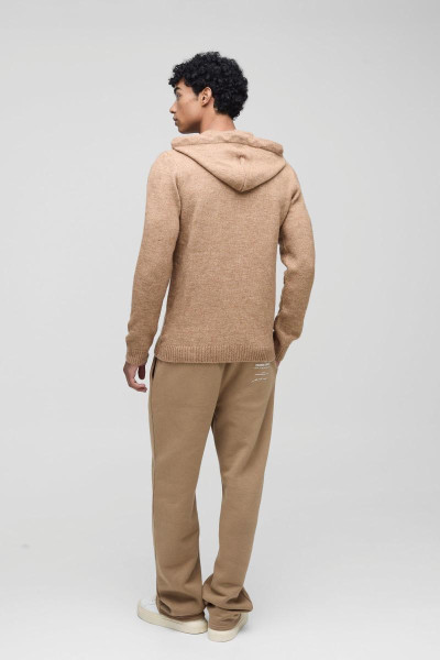 Тонка підходить на блискавці через трикотажний балахон